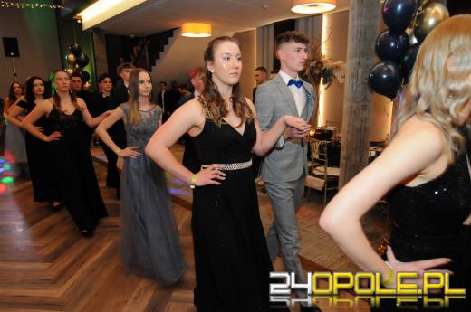 Zobacz zdjęcia ze Studniówek LO 9 i Mechaniczniaka