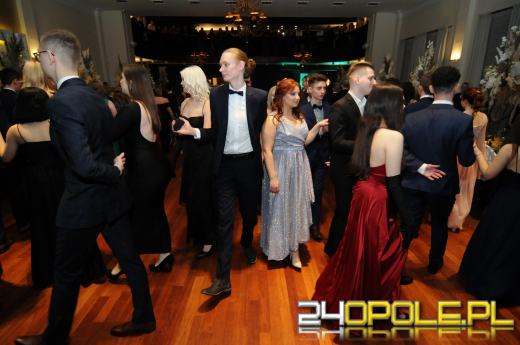 Zobacz zdjęcia ze Studniówki "Opolskiego Ekonomika"