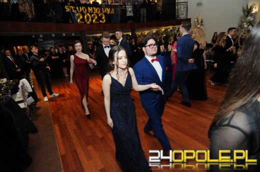 Zobacz zdjęcia ze Studniówki "Opolskiego Ekonomika"