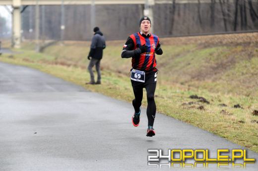 Biegną maraton na raty. Ponad setka uczestników trzeciej edycji Naratonu