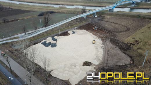 Trwają prace przy budowie parkingu Opole-Południe