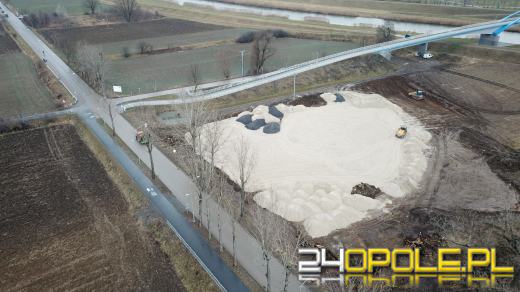 Trwają prace przy budowie parkingu Opole-Południe