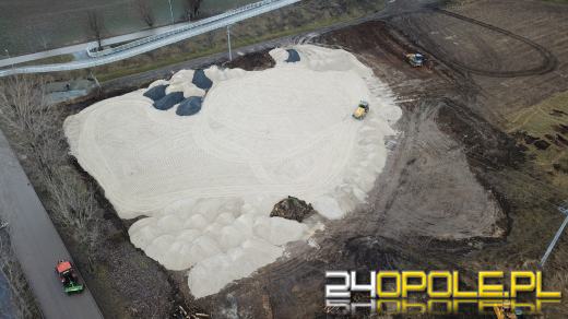 Trwają prace przy budowie parkingu Opole-Południe