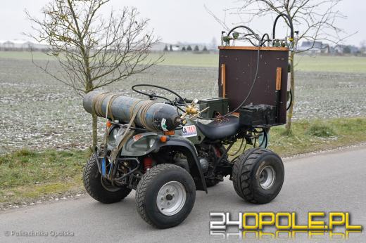 Naukowcy Politechniki Opolskiej zaprezentowali quada napędzanego sprężonym azotem