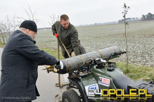 Naukowcy Politechniki Opolskiej zaprezentowali quada napędzanego sprężonym azotem