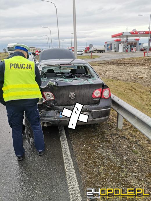 Dwie osoby poszkodowane w zderzeniu pojazdów w powiecie nyskim