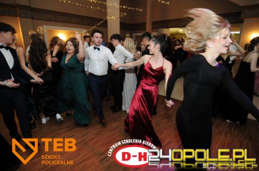 Po studniówkach zostały piękne wspomnienia. Do matury 75 dni!