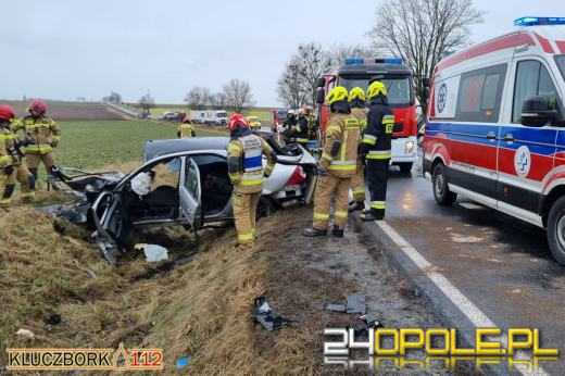 Tragiczny wypadek pod Byczyną. Nie żyje jedna osoba