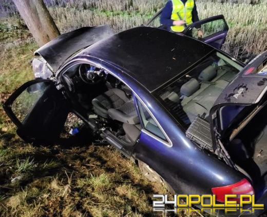 Wypadek samochodu osobowego na trasie Krzemieniec - Raciszów