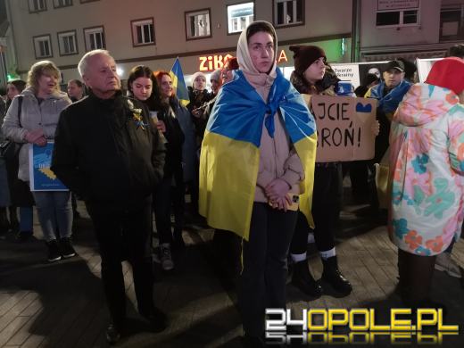 Opolanie i Ukraińcy wzięli udział w wiecu poparcia