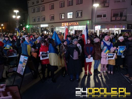 Opolanie i Ukraińcy wzięli udział w wiecu poparcia