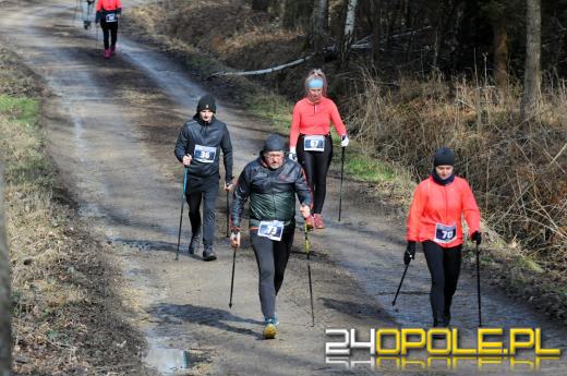 Błotna trasa w Walidrogach nie zniechęciła uczestników kolejnego etapu "Naratonu"