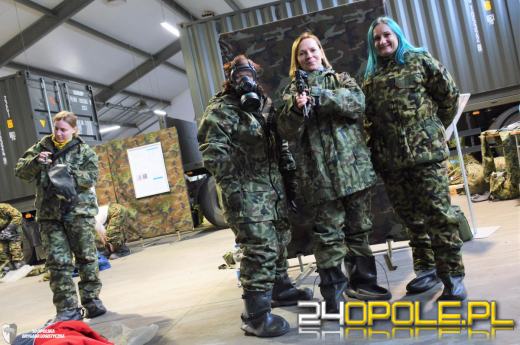 Druga edycja "Trenuj z wojskiem". Chętnych było sporo