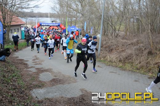 Sportowy hołd dla Żołnierzy Wyklętych. Biegacze pobiegli "Tropem Wilczym"