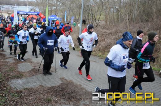 Sportowy hołd dla Żołnierzy Wyklętych. Biegacze pobiegli "Tropem Wilczym"