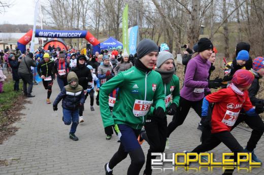 Sportowy hołd dla Żołnierzy Wyklętych. Biegacze pobiegli "Tropem Wilczym"