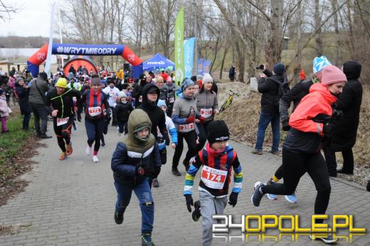 Sportowy hołd dla Żołnierzy Wyklętych. Biegacze pobiegli "Tropem Wilczym"