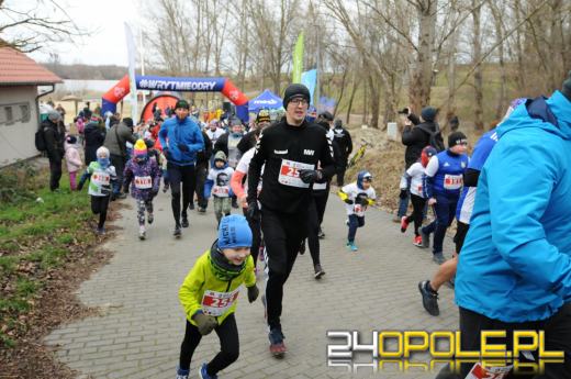 Sportowy hołd dla Żołnierzy Wyklętych. Biegacze pobiegli "Tropem Wilczym"