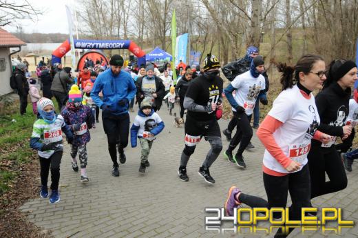 Sportowy hołd dla Żołnierzy Wyklętych. Biegacze pobiegli "Tropem Wilczym"