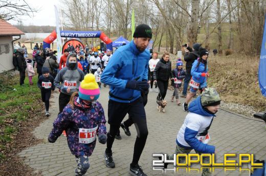 Sportowy hołd dla Żołnierzy Wyklętych. Biegacze pobiegli "Tropem Wilczym"