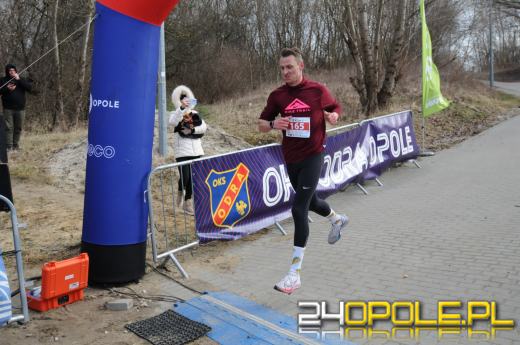 Sportowy hołd dla Żołnierzy Wyklętych. Biegacze pobiegli "Tropem Wilczym"