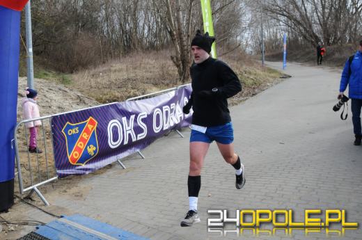 Sportowy hołd dla Żołnierzy Wyklętych. Biegacze pobiegli "Tropem Wilczym"