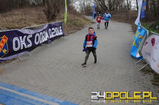 Sportowy hołd dla Żołnierzy Wyklętych. Biegacze pobiegli "Tropem Wilczym"