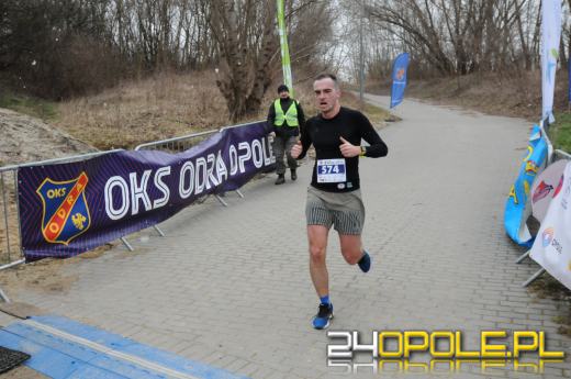 Sportowy hołd dla Żołnierzy Wyklętych. Biegacze pobiegli "Tropem Wilczym"