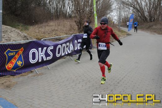 Sportowy hołd dla Żołnierzy Wyklętych. Biegacze pobiegli "Tropem Wilczym"