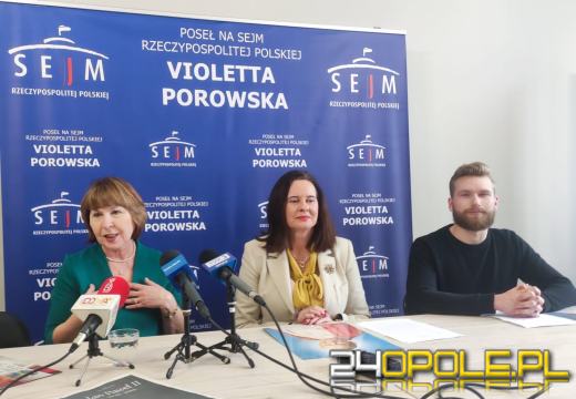 Violetta Porowska: "Brońmy Papieża"!