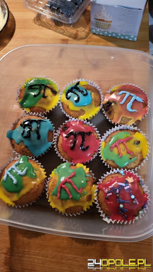 Promowali matematykę i nauki ścisłe na słodko