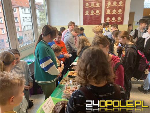 Promowali matematykę i nauki ścisłe na słodko