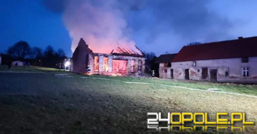 Spłonęła stodoła w miejscowości Łany