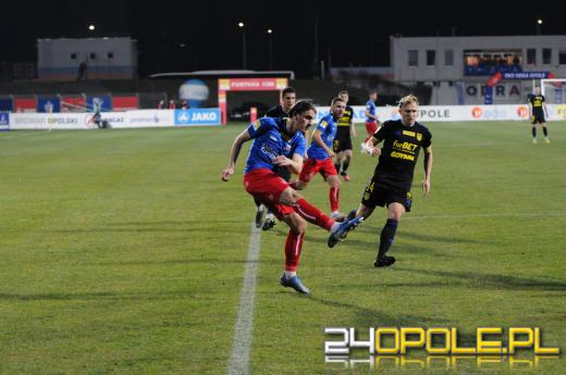 Odra remisuje z Arką 