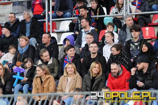 Odra remisuje z Arką 