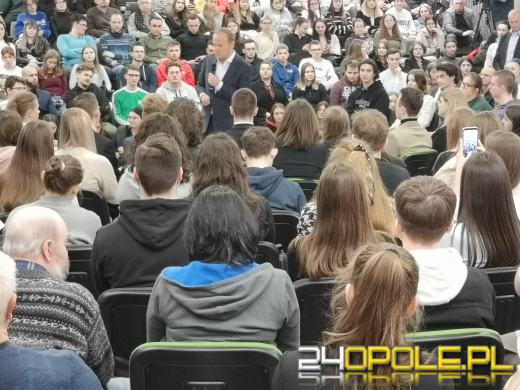 Donald Tusk w Opolu. Duża frekwencja w Studenckim Centrum Kultury