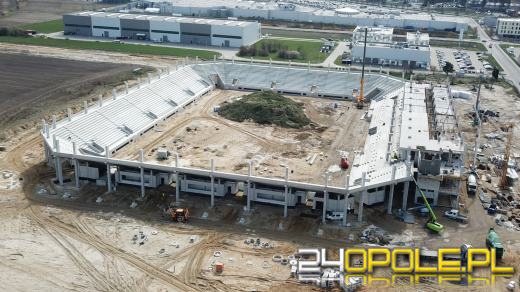 Stadion jeszcze urośnie, ale już widać jego podstawową bryłę