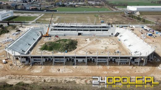 Stadion jeszcze urośnie, ale już widać jego podstawową bryłę