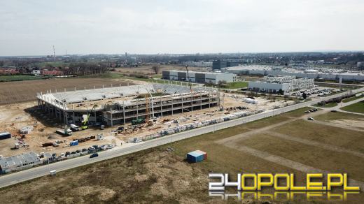 Stadion jeszcze urośnie, ale już widać jego podstawową bryłę