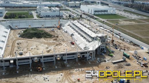 Stadion jeszcze urośnie, ale już widać jego podstawową bryłę