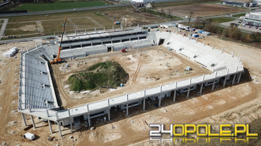 Stadion jeszcze urośnie, ale już widać jego podstawową bryłę