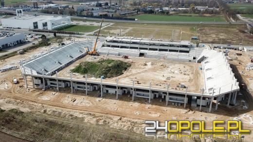 Stadion jeszcze urośnie, ale już widać jego podstawową bryłę