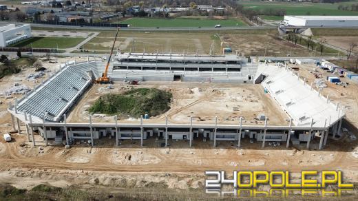 Stadion jeszcze urośnie, ale już widać jego podstawową bryłę
