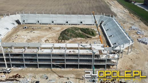 Stadion jeszcze urośnie, ale już widać jego podstawową bryłę