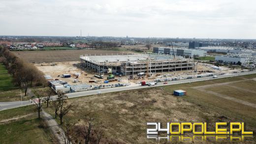 Stadion jeszcze urośnie, ale już widać jego podstawową bryłę