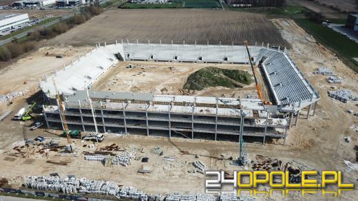 Stadion jeszcze urośnie, ale już widać jego podstawową bryłę