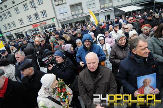 Pochód pamięci Jana Pawła II w Opolu
