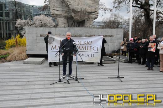 Pochód pamięci Jana Pawła II w Opolu
