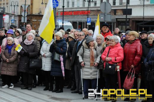 Pochód pamięci Jana Pawła II w Opolu