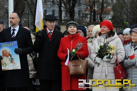 Pochód pamięci Jana Pawła II w Opolu